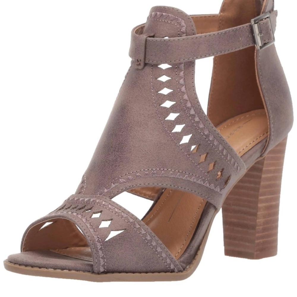 Report Roselet Women's Heeled Sandals Size 7,5